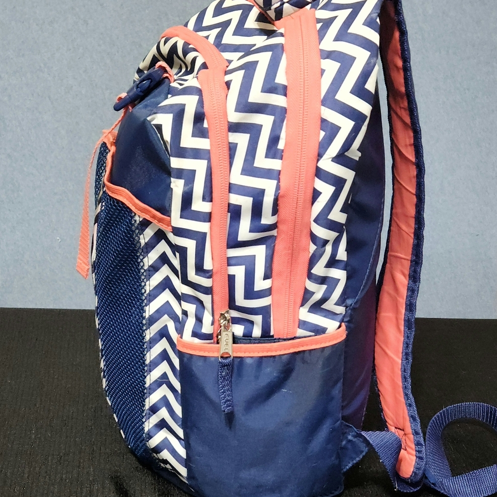 Fuel zigzag backpack - Picture 2 of 8